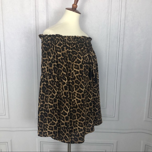 Michael Kors Leopard Print Off Shoulder Blouse SzL - Picture 2 of 7